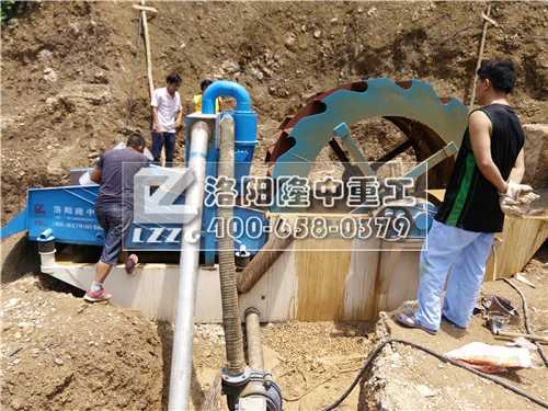 洗砂回收*體機安裝調試中 洗砂回收*體機安裝調試中.jpg